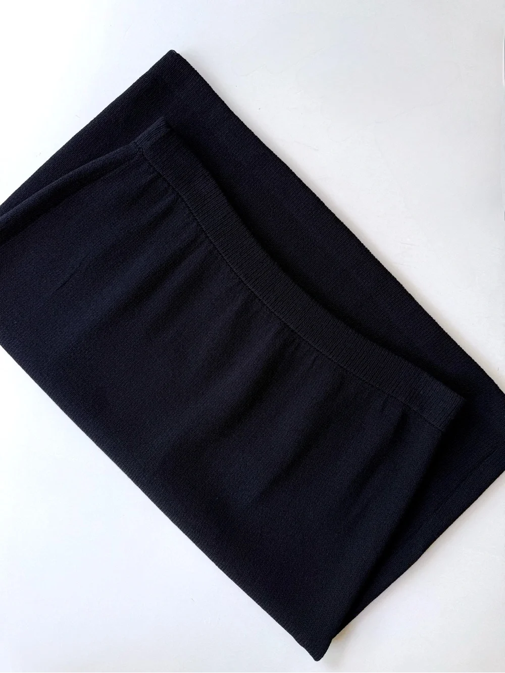 St. John Basics Classic Black Knit Pencil Skirt Size 10